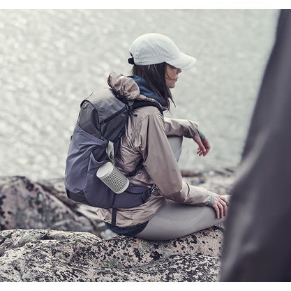 Портативная колонка Bang & Olufsen Beosound Explore (серый)