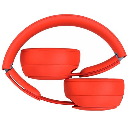 Беспроводные наушники Beats Solo Pro (красный)