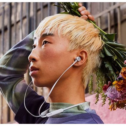 Беспроводные наушники Beats Flex (белый/дымчато-серый)