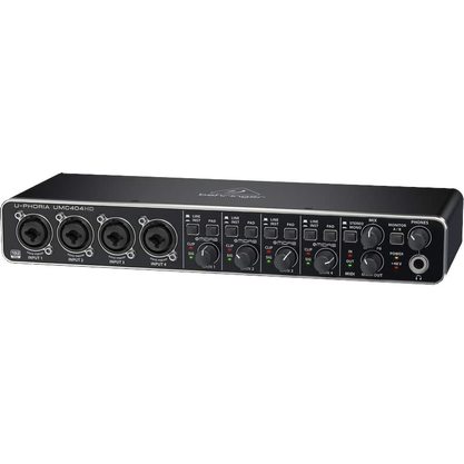 Звуковая карта (аудиоинтерфейс) Behringer UMC404HD