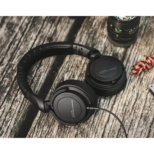 Наушники BeyerDynamic DT 240 Pro