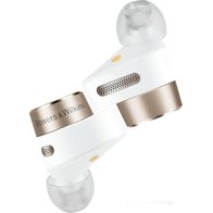 Bowers & Wilkins PI7 (белый)