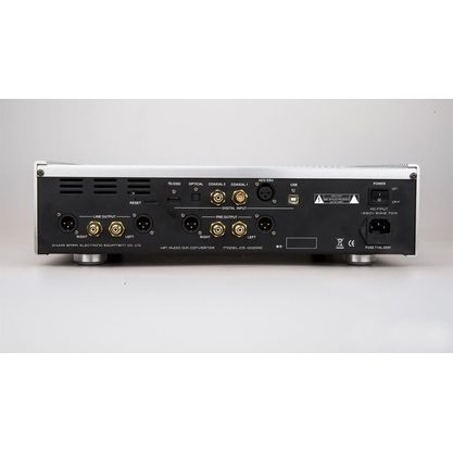 Стационарный усилитель и ЦАП Cayin CS-100DAC