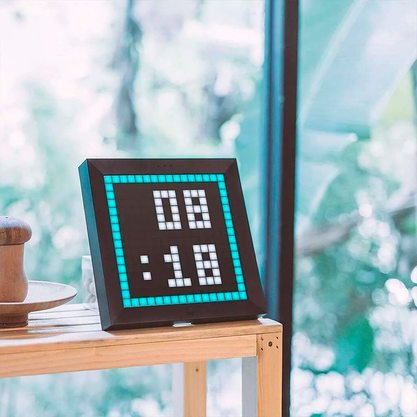 Цифровая фоторамка Divoom Pixoo