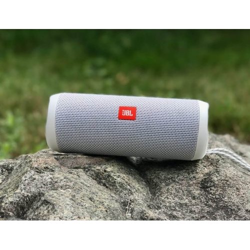 Портативная колонка JBL Flip 4 (белый)