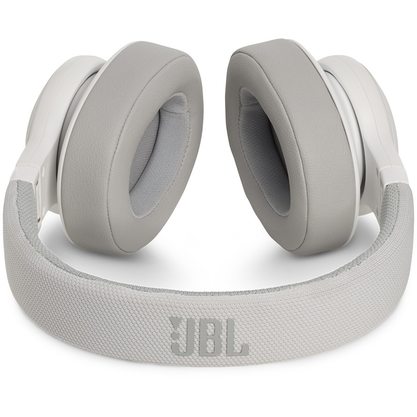 Беспроводные наушники JBL E55BT (белый)