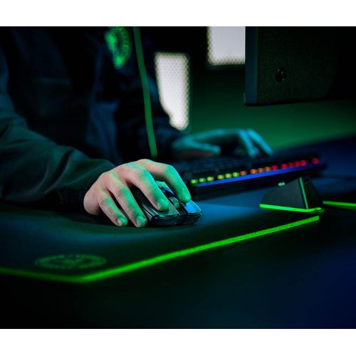 Игровая мышка Razer Viper Ultimate с док-станцией (черный)