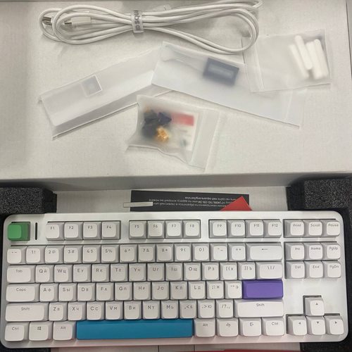 Уцененный товар Red Square Alumix TKL Simple (RSQ-20050) (белый) (уценка)