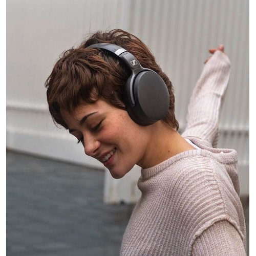 Беспроводные наушники Sennheiser HD450BT (черный)