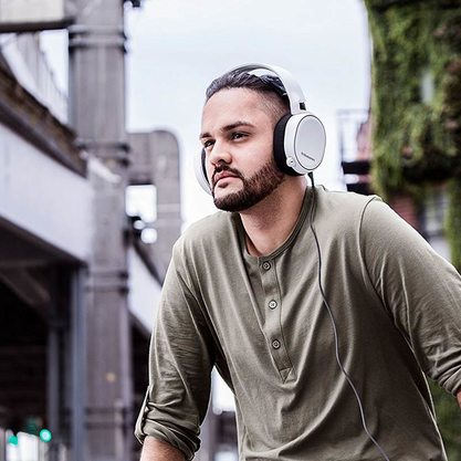 Игровые наушники SteelSeries Arctis 3