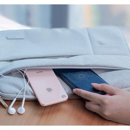 Портативное зарядное устройство (Powerbank) YOOBAO W5 с беспроводной зарядкой (белый)