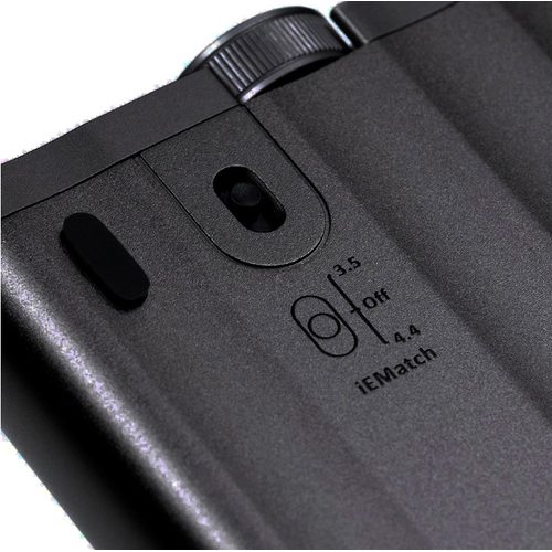 Портативный усилитель и ЦАП iFi Audio xDSD Gryphon (черный)