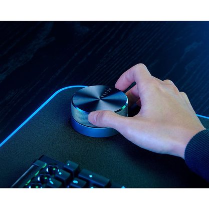 Стационарная колонка Razer Nommo V2 Pro