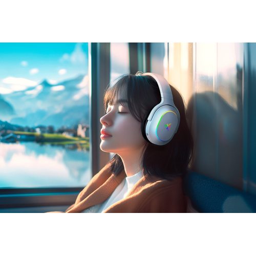 Игровые наушники Razer Barracuda X Chroma (белый)