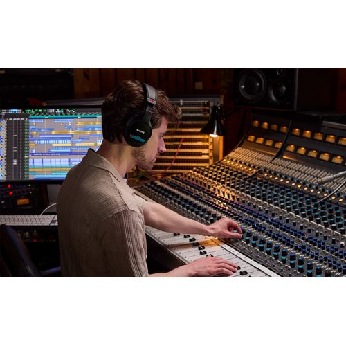 Наушники Sony MDR-M1