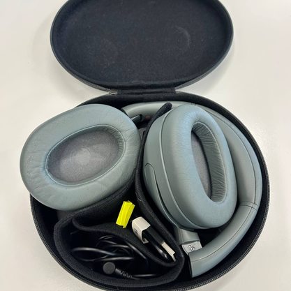 Уцененный товар Sony ULT Power Sound Wear WH-ULT900N (зеленый) (уценка)