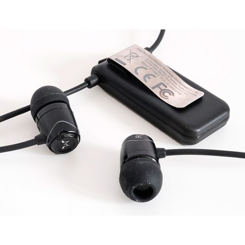 Беспроводные наушники SoundMagic E10BT